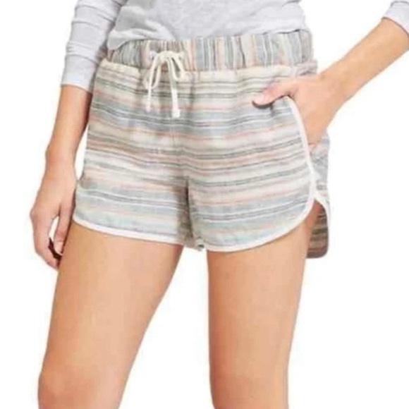 Athleta Pants - Athleta Beachside Bali Linen Short Sz 4